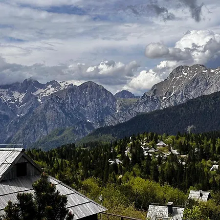 Koca Velika Planina - Kamrica Chalet