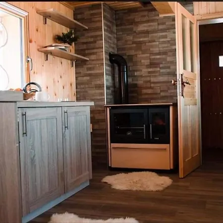 Brvnara Koca Velika Planina - Kamrica