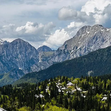 Koca Velika Planina - Kamrica